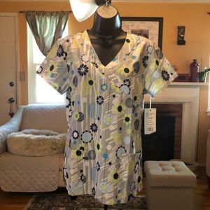 Green Town by Cherokee Scrub Top, Sz Medium